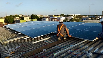 Colocação das placas fotovoltaicas